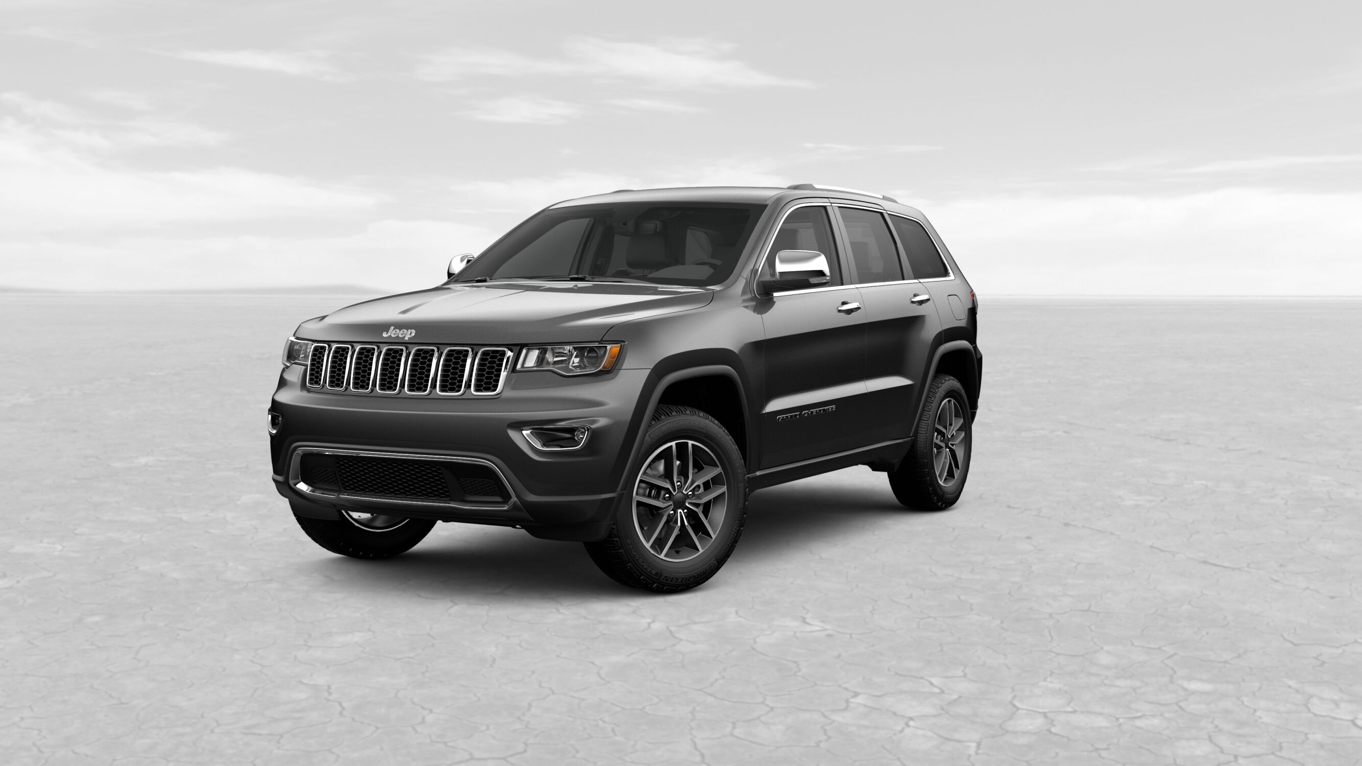 2019 Jeep Grand Cherokee Limited Gray Exterior Front View